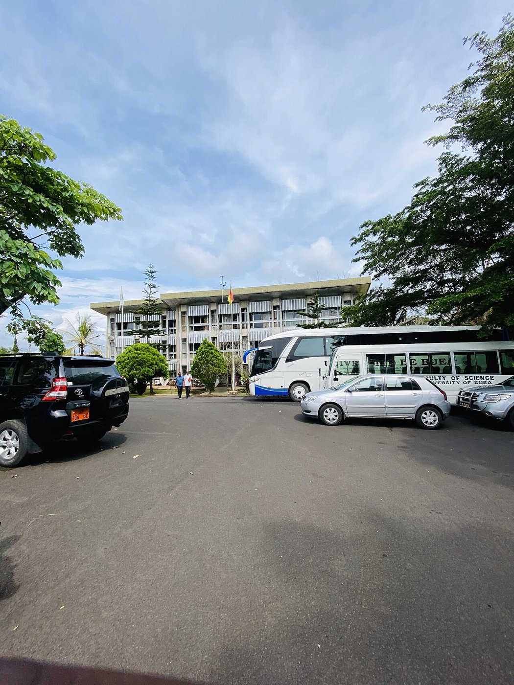 L’edificio amministrativo dell’Università di Buea, nel Sudovest anglofono del Camerun.