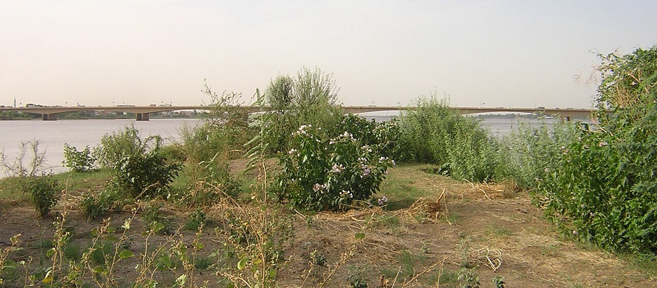 La confluenza del Nilo Bianco e del Nilo Azzurro vista dall’isola di Tuti, a Khartoum.