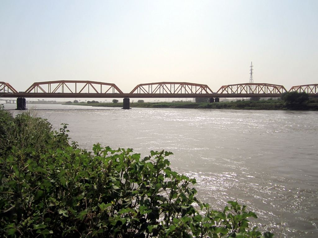 Il ponte sul Nilo Bianco tra Omdurman e Khartoum.